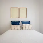 Micului Refugiu 度假居 *